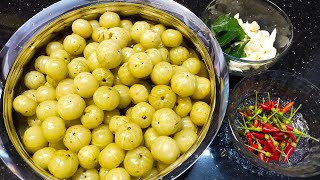 Nellikka Achar Kerala Style  രുചിയൂറും നെല്ലിക്ക അച്ചാർ  Nellikka Achar  Gooseberry Pickle [upl. by Pussej]