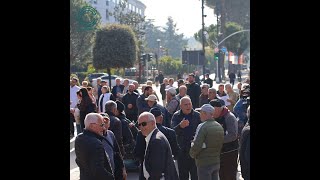 Sërish në protestë pensionistëtKërkojnë rritjen e pensionit [upl. by Jarietta]