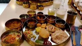 Aagrah Gujarati Thali Chandkheda Ahmedabad  Perfect Authentic Gujarati Thaali viralvideo unlimi [upl. by Margarida654]