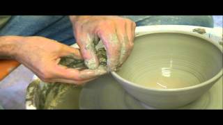 Atelier ArTgile  Poterie  DEMOtournage dun grand bol [upl. by Ulphiah166]