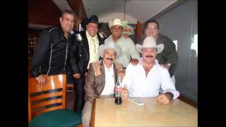 PUERTA QUEMADA PONCHO LOPEZ con LOS COYOTES DEL RIO BRAVO [upl. by Charlene]