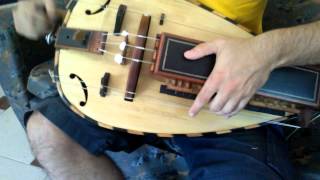 Ghironda medievaleMedieval hurdygurdy [upl. by Aikaz]