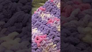 Free Lilac Dreams Bulky Yarn Crochet Blanket Pattern Bernat Blanket Yarn crochet crocheting [upl. by Fanya630]