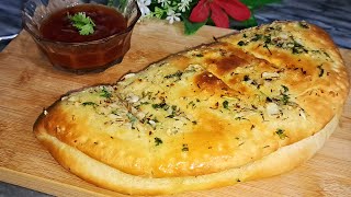 Cheesy Garlic Bread In Air fryer  Air Fryer Garlic Bread [upl. by Nohtanhoj596]