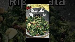 Scarola ripassata con olive  Ricette che Passione [upl. by Ydderf335]