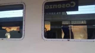 Cosenza la stazione fantasma Il treno parte vuoto [upl. by Aneehsor]