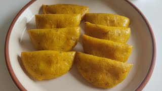 Empanadas de plátano maduro Gastronomía Ecuatoriana 🇪🇨 [upl. by Kenzi297]