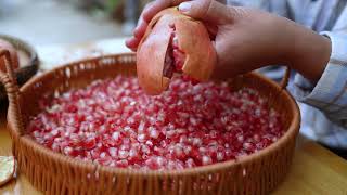 Homemade Pomegranate Wine Guizhou Authentic Style [upl. by Wyon]