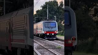 IC Notte velocissimo Con doppia trazione di E464 [upl. by Heriberto]