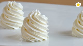 Italian Meringue Buttercream Recipe 意式蛋白奶油霜食谱 Recette de crème au beurre à la meringue italienne [upl. by Audun426]