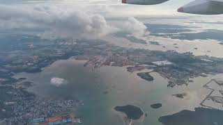 Flying over Batam Island landing at Changi Airport Singapore  Breathtaking scenery [upl. by Eilyw]