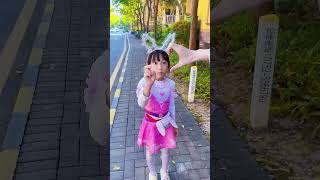 How To Make The Heart Gesture funnyfunnyvideo 斗罗大陆唐三小舞 唐舞桐 shorts 斗罗大陆 [upl. by Narmis516]