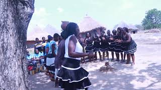 Molly Chirume performing mhande at Great Zimbabwe [upl. by Aiyn]