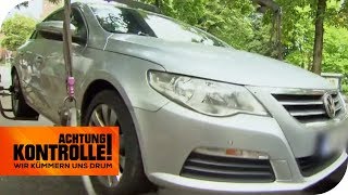 Dreist an der Bushaltestelle geparkt Das Auto wird abgeschleppt  Achtung Kontrolle  kabel eins [upl. by Aed515]