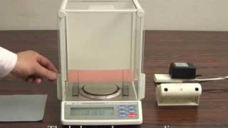 Anti Static Demo with Analytical Balances  AD1683 Static Eliminator from AampD [upl. by Kipper]