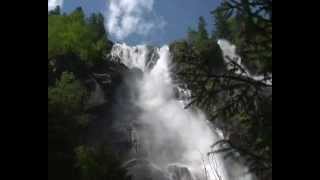 CASCATE NARDIS STREPITOSA FORZA E BELLEZZA  Val di Genova  Pinzolo Carisolo Tn [upl. by Acinonrev917]