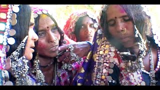 A DAY IN THE LIFE OF A BANJARA  LAMBANI GYPSY  CELEBRATING HOLI  banjara lambani holi [upl. by Nissy905]