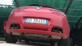 Alfa Brera 24 jtdm 200cv start up sound revs stock [upl. by Tega]