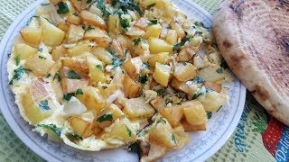 frite omelette recette algérienne أمليت البطاطا المقلية على الطريقة الجزائرية [upl. by Linad344]