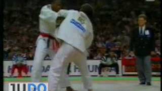 JUDO 1997 World Championships Israel Hernandez CUB  Giorgi Vazagashvili GEO [upl. by Otilrac320]