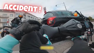 UN MOTARD PERCUTE UN AUTOMOBILISTE 😱La voiture est cassé Rage Compilations 2024 [upl. by Ervine]