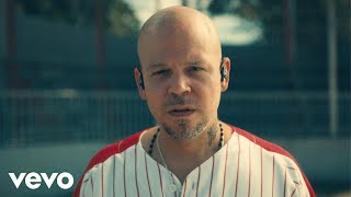 Residente  René Official Video [upl. by Alleb]