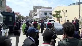 Dakar  École HLM Grand Médina Lieu De Vote du Candidat Amadou Ba [upl. by Kramnhoj]