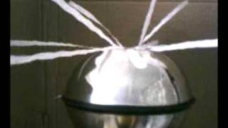 Hand powered Van de Graaff Generator [upl. by Budworth]