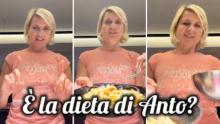 Antonella Elia ha ripreso la dieta di Anto oppure non l’ha mai abbandonata 🤣 [upl. by Maryellen]