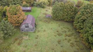 Vieille ferme abandonnée Québec Canada [upl. by Solrak650]