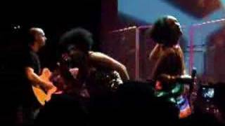 Les nubians  Temperature rising  live Divan du monde [upl. by Fugate]