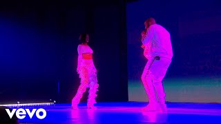 Rihanna  Work  Live at The BRIT Awards 2016 ft Drake [upl. by Rutherfurd46]