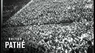 Wembley  England V Scotland 1953 [upl. by Ytissahc240]