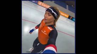 Jutta Leerdam Dutch Olympian And Jake Pauls GF Arrives In Japan For Speed Skating World Cup [upl. by Ogata]