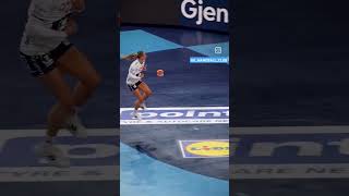 Best counter shot in handball 💫🥅 bestofhandball handball trending handballhighlights sportsball [upl. by Norri]