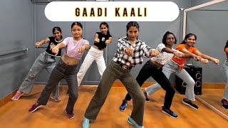 Gaadi Kaali Song  Neha Kakkar Rohanpreet Singh  Dance Cover  Piyali Saha Choreography  PDA [upl. by Idolah]