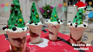 Postre de navidad 4 ingredientes solo 10 minutos  Postre fácil y rápido [upl. by Neerhtak819]