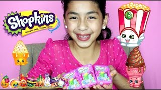 BLIND BAGS Shopkins Baskets Season 2  Shopkins Blind Bags Toys  B2cutecupcakes [upl. by Sachsse748]