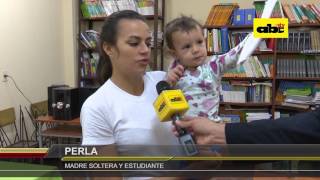 Madres solteras asisten con sus hijos al Colegio República de Chile [upl. by Nadabas399]