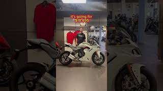 Brand new 2023 Ducati Super Sport 950s going for the price of 18495 ‼️🚀💫 philadelphia manayunk [upl. by Eenhat]