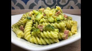 FUSILLI CON ZUCCHINE E PANCETTA  CUCINANDOMELAGODO [upl. by Inat]