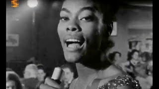 Dionne Warwick Walk On By really live in 1964 Impeccable [upl. by Alana]