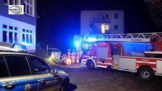 Brand fordert schwerstverletzte Frau  150 Rettungskräfte im Einsatz Bad LaaspheNRW [upl. by Nirok722]