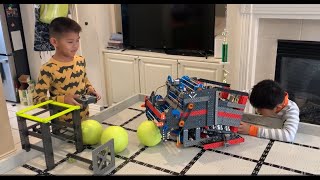 VEX IQ Rapid Relay New Bot BRhino2000 [upl. by Jacintha265]