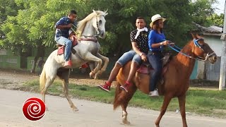 GRAN CABALGATA en Villa Rosa 2016 🐎🐴 [upl. by Molton]