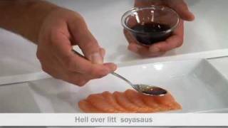 Slik lager du sashimi av SALMA laks [upl. by Reagen]