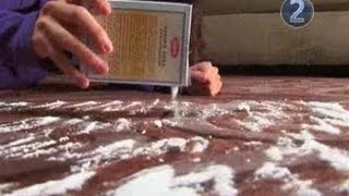 How To Deoderize Carpet With Baking Soda [upl. by Fox186]