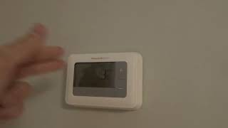 Honeywell Thermostat Not Working After Replacing BatteriesTry These Fixes FirstTutorial [upl. by Enomar]