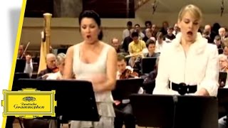 Anna Netrebko amp Elīna Garanča – Bellini I Capuleti E I Montecchi Trailer [upl. by Ferwerda121]