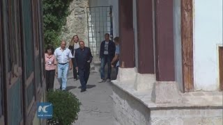 RAW Putin Berlusconi visit Khans Palace in Crimea [upl. by Yeldah]